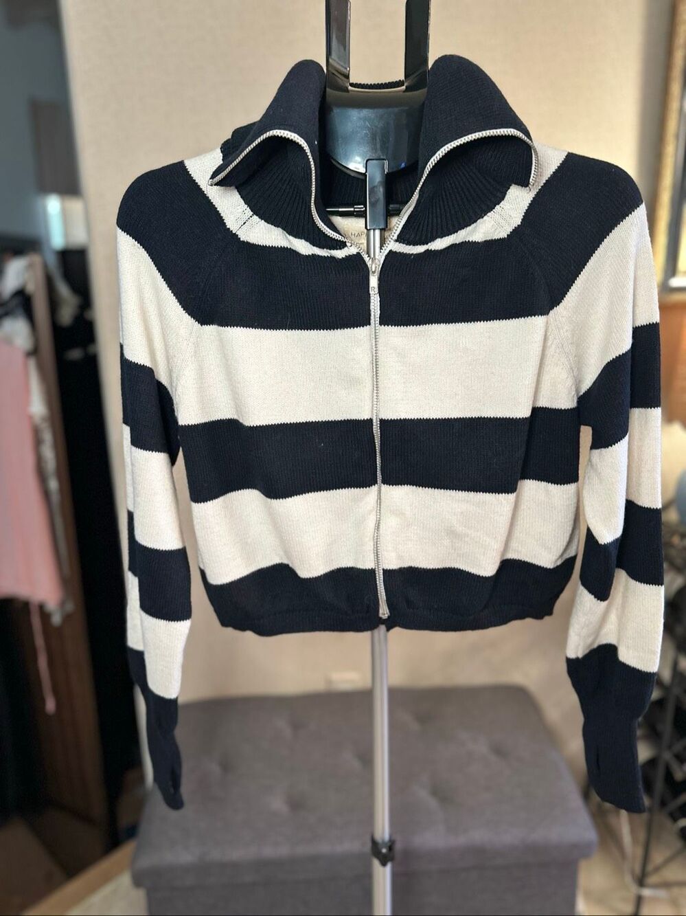 NWOT Happily Grey zip up cardigan